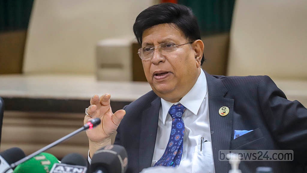 বাইডেনের বিরুদ্ধে মামলাকারী ‘সুবিধাবাদী’, ধারণা মোমেনের