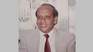 বেতারের প্রথম ডিজি এনামুল হক মারা গেছেন