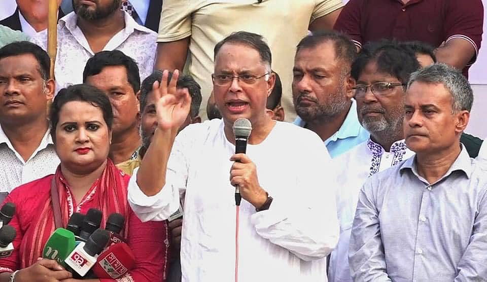 আত্মরক্ষার জন্য লাঠি নিয়েছে বিএনপিকর্মীরা: টুকু