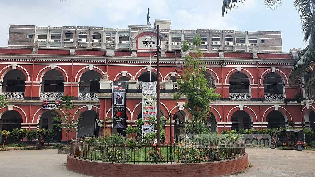 বিদেশ পাঠানোর কথা বলে পতিতালয়ে বিক্রি, দুজনের যাবজ্জীবন