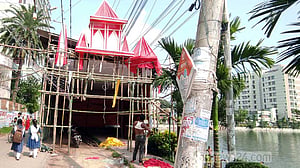 ক্ষত ঢেকে নানুয়ার দিঘির পাড়ে ফিরেছে ‘উৎসবের আমেজ’