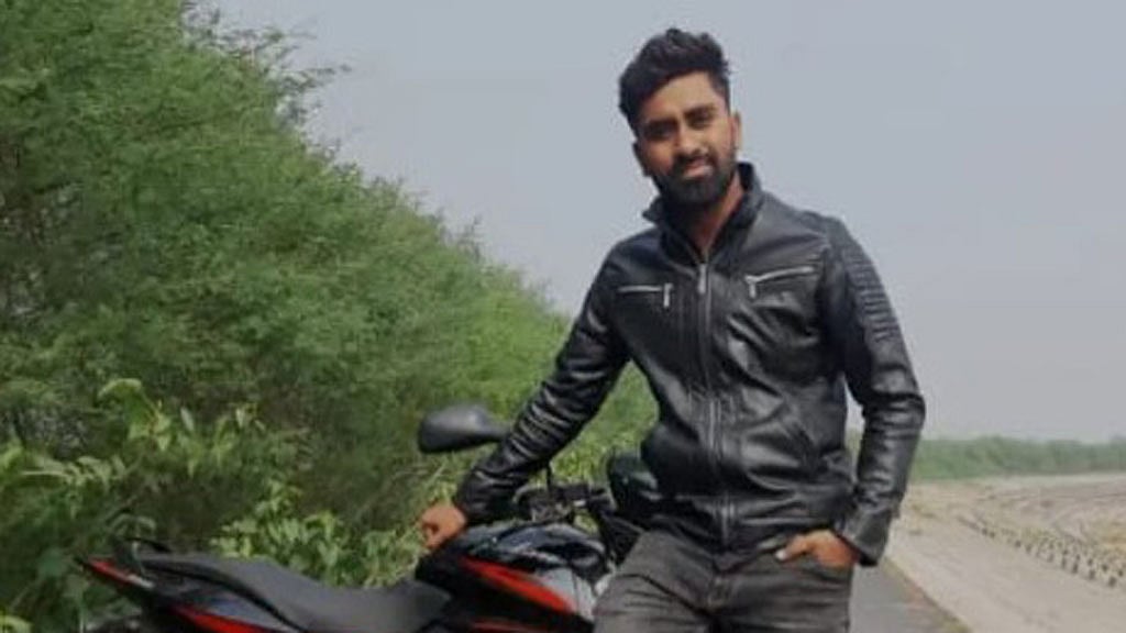 মোহাম্মদপুরে দম্পতির লাশ: নোমান দেশে ফিরেছেন, জানত না পরিবার