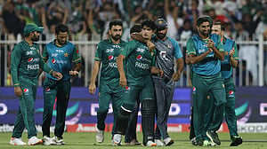 মিয়াঁদাদ-আফ্রিদির ছক্কার মতোই ‘স্মরণীয় হয়ে থাকবে’ নাসিমের ছক্কা