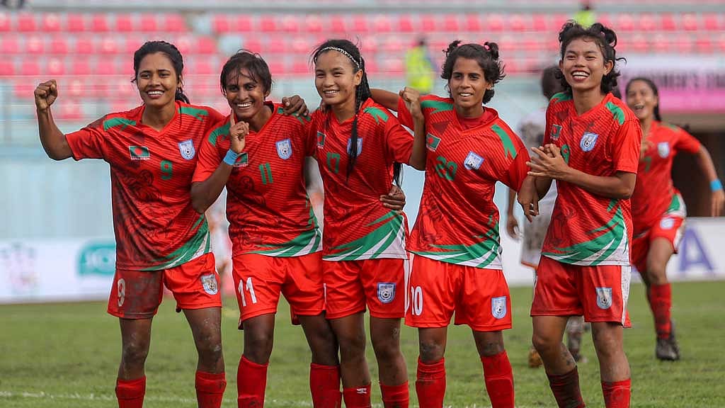প্যারিস অলিম্পিকস নারী ফুটবলের বাছাইয়ে কঠিন গ্রুপে বাংলাদেশ