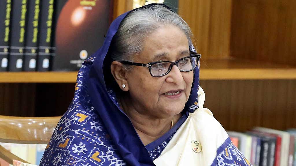 অতিরিক্ত ব্যয় না করে সঞ্চয় করতে হবে: প্রধানমন্ত্রী