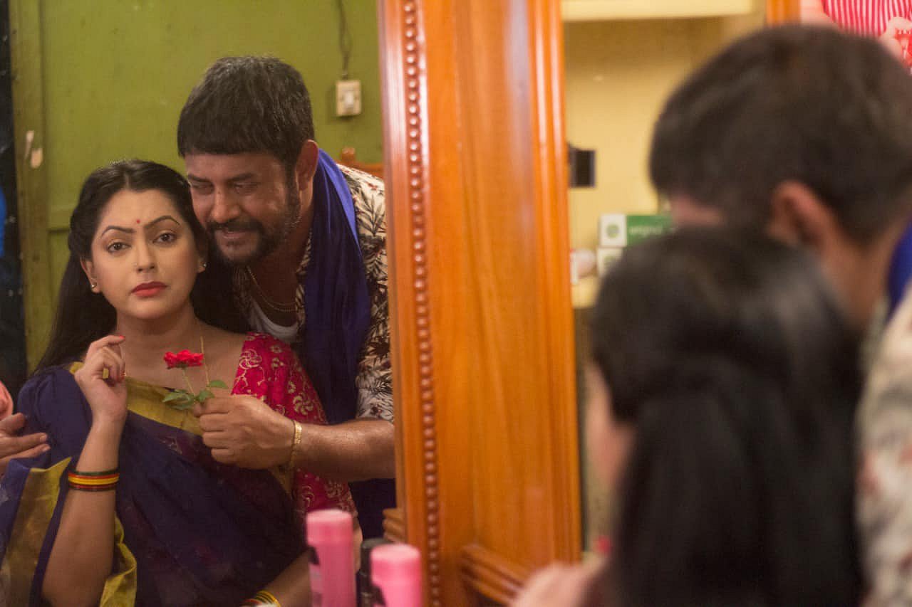 চিকিৎসকদের ‘বীরত্ব’র গল্প বলতে আসছে বীরত্ব