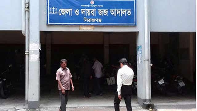 সিরাজগঞ্জে স্ত্রী হত্যার দায়ে কনস্টেবলের যাবজ্জীবন