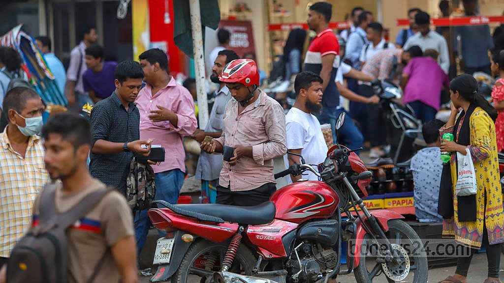 অ্যাপ ছেড়ে ‘খ্যাপে’ কেন বাইকাররা?