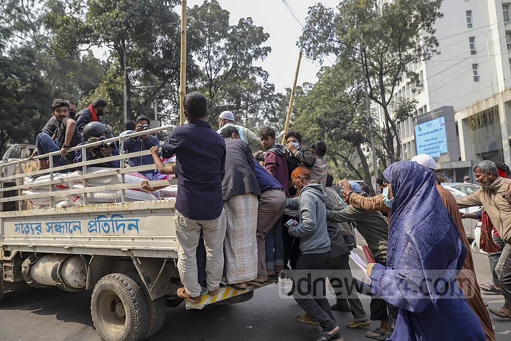 প্রত্যাশা যেন সোনার পাথরবাটি