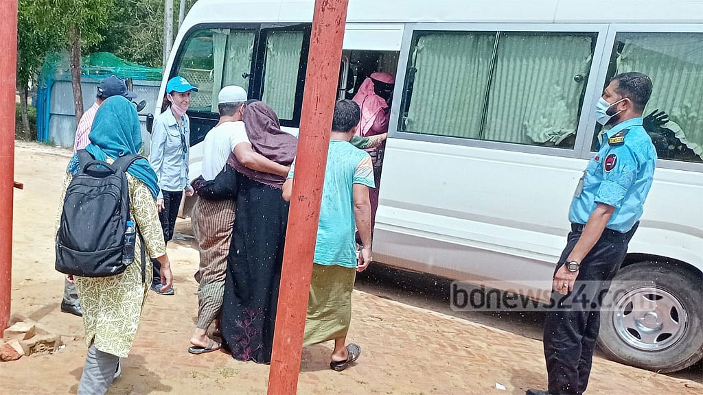 কানাডায় পাড়ি জমালেন মুহিবুল্লাহর পরিবারের আরও ১৪ জন