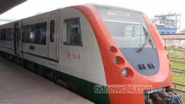 কেন অচল ছিল ডেমু ট্রেনগুলো, কীভাবে দেশেই সারানো হল