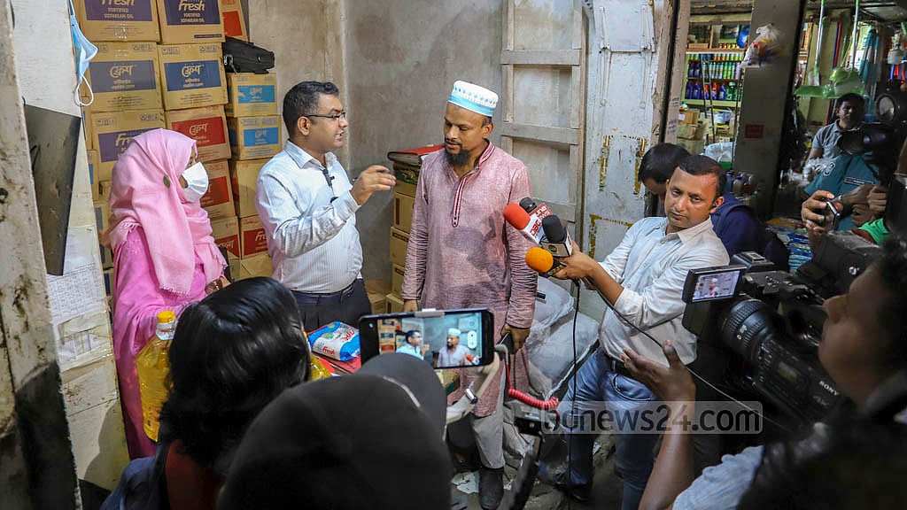 চিনির চড়া দাম: ৫০ বাজারে অভিযান, ১৪৮ দোকানকে জরিমানা