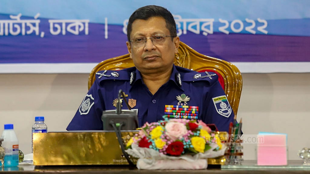 ‘জঙ্গি পালানো’ বিচ্ছিন্ন ঘটনা: আইজিপি