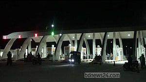 মধুমতি সেতুতে গাড়ি চলাচল শুরু