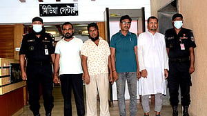 বিমানবন্দরকেন্দ্রিক ‘অজ্ঞান পার্টির’ নেতৃত্বে দোকানকর্মী: র‌্যাব