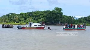 ঘূর্ণিঝড়: পটুয়াখালীতে ট্রলার ডুবে নিখোঁজ ব্যক্তির লাশ উদ্ধার