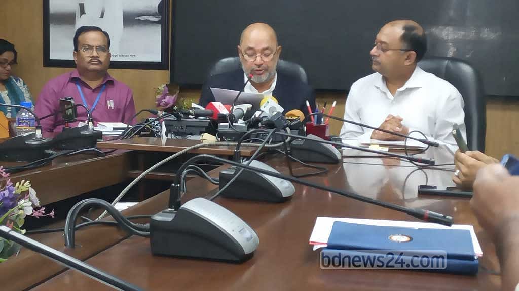 সম্ভাব্য ঘূর্ণিঝড়ের বিষয়ে সরকার সতর্ক: প্রতিমন্ত্রী
