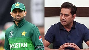 ‘মালিক দলে থাকলে ভারত-জিম্বাবুয়ের কাছে হারতে হতো না’