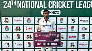 ১৮ বছর বয়সী মামুনের ২১০*, অমিতের ১০১
