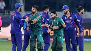 ভারতের কাছ থেকে বাবরদের শিখতে বললেন রমিজ