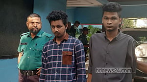পার্লারের হোম সার্ভিস: বাড়িতে ডেকে ধর্ষণের ঘটনায় গ্রেপ্তার ২