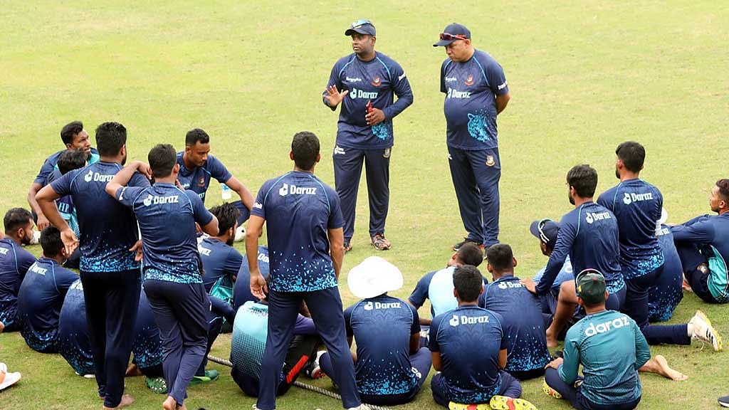 পরীক্ষা-নিরীক্ষার শেষ প্রহরে বাংলাদেশ দল