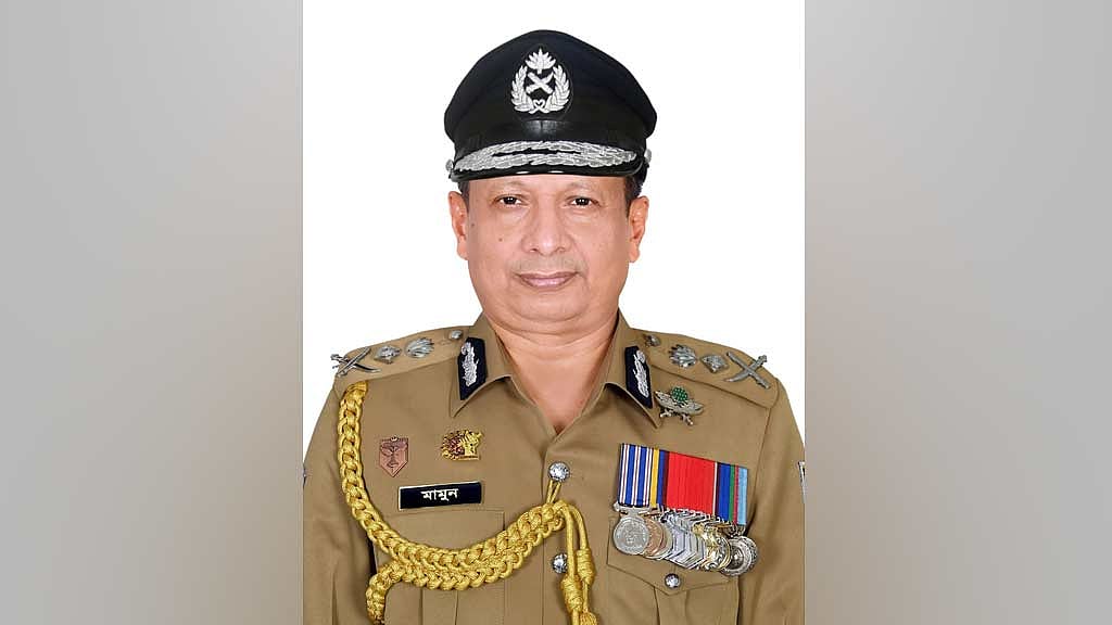 ভারত গেলেন আইজিপি