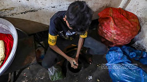 ঢাকা বিশ্ববিদ্যালয়ের ‘অন্ধকার’