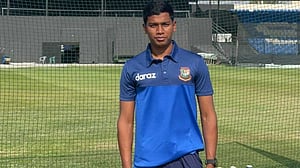 বাঁক-বদলের মৌসুমে মামুনের চমক জাগানো ডাবল সেঞ্চুরি
