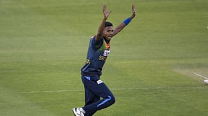 টিকে থাকার ম্যাচে চামিরাকে পাচ্ছে না শ্রীলঙ্কা