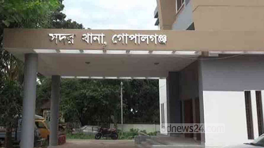 গোপালগঞ্জে সংঘর্ষে আহত ৩০, মহাসড়ক ১ ঘণ্টা বন্ধ