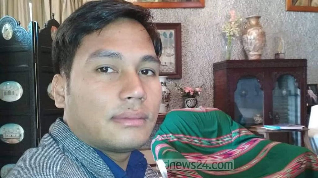 মাতৃভাষা টিকিয়ে রাখার প্রয়াসে এক যুবরাজ