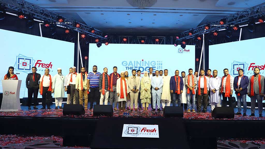 ফ্রেশ সিরামিকসের প্রথম বর্ষপূর্তি উদযাপন