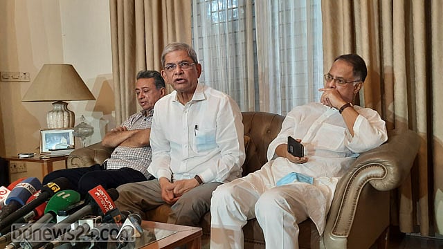 এই সরকার এখন দেশের জন্য বোঝা: ফখরুল