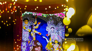 অনেক মণ্ডপে প্রতিমা ওঠেনি এখনও