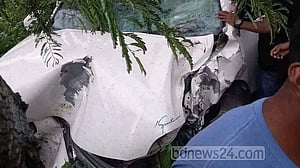 নাটোর মোটরসাইকেল-প্রাইভেটকার সংঘর্ষে নিহত ১