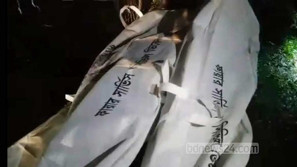 ঠাকুরগাঁওয়ে সড়কে পড়ে ছিল চাচা-ভাতিজার লাশ, পাশে মোটরসাইকেল