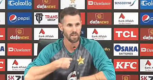 ‘বাজেভাবে হারলে আমাকে সংবাদ সম্মেলনে পাঠায়’