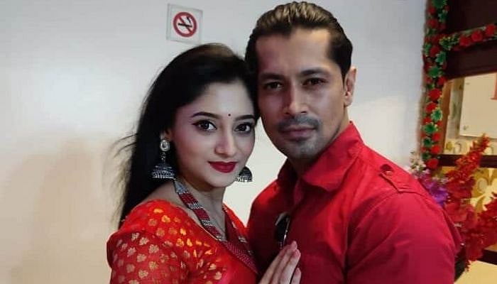 হৃদিতা- পরিচিত গল্পের ‘অপরিচিত’ সিনেমা
