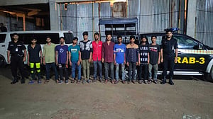 'ছিনতাইকারী ও অজ্ঞানপার্টির' ২৭ সদস্য গ্রেপ্তার