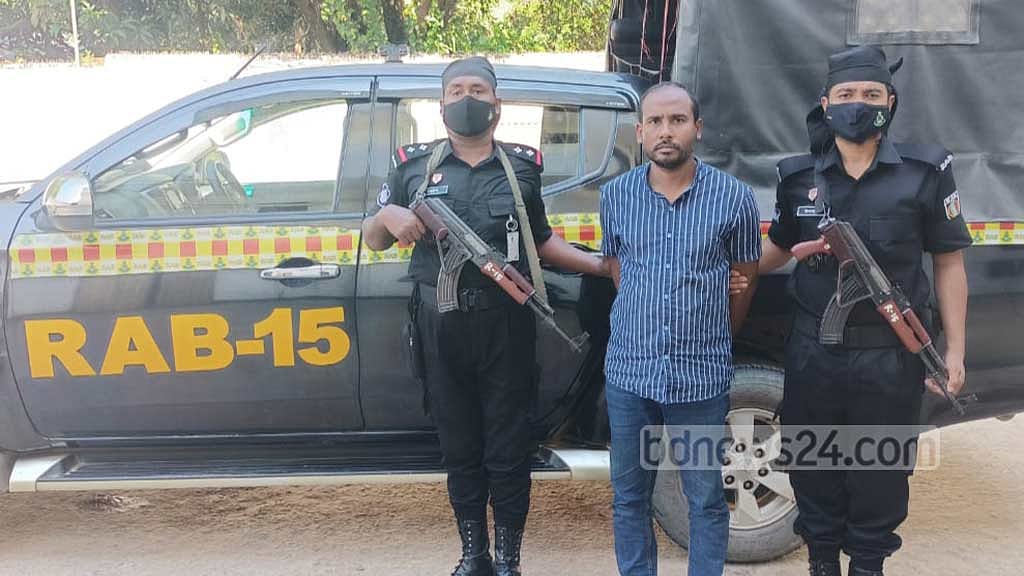 কক্সবাজারে ‘হামজা ব্রিগেডের শীর্ষ সংগঠক’ গ্রেপ্তার