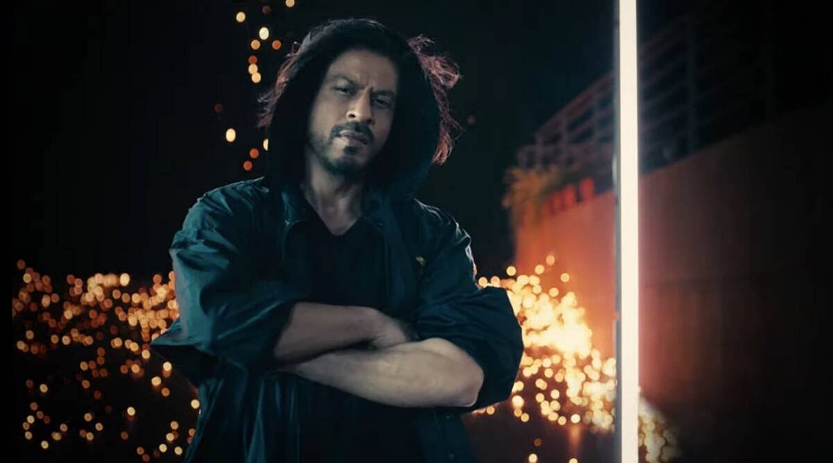 ‘সিটবেল্ট বেঁধে নিন, মহা সাইক্লোন আসছে,” হুঁশিয়ারি শাহরুখের