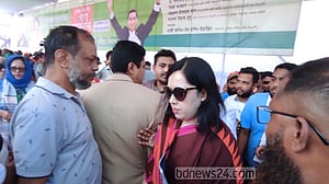 কুমিল্লায় বিএনপির সমাবেশস্থল থেকে নেতা-কর্মীদের মোবাইল ফোন ‘চুরি’