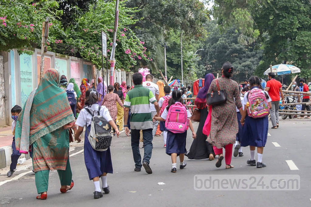 মাধ্যমিকে ভর্তির লটারি ১২ ও ১৩ ডিসেম্বর