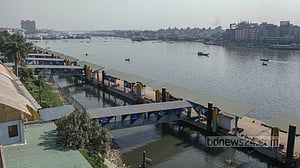 নৌ শ্রমিকদের কর্মবিরতি প্রত্যাহার