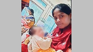 বগুড়া মেডিকেল থেকে চুরি হওয়া শিশু গাজীপুরে উদ্ধার