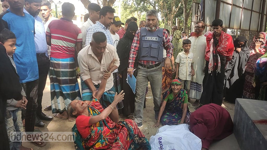 আধিপত্যের বিরোধ: নরসিংদীতে সংঘর্ষে টেঁটাবিদ্ধ হয়ে নিহত ১