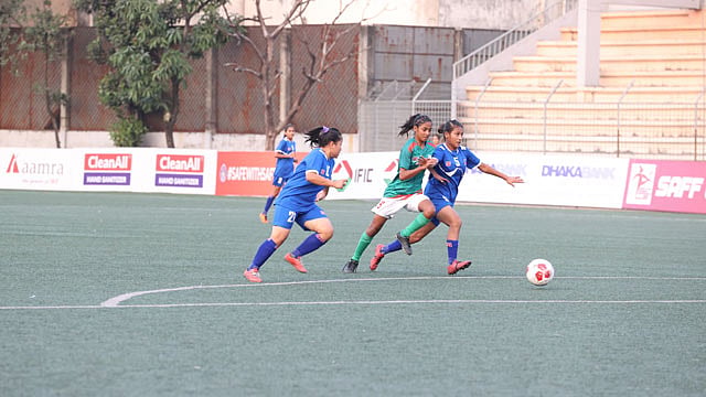 পেনাল্টি সুযোগ নষ্ট করে শিরোপা হারাল বাংলাদেশ