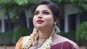 বহিষ্কৃত ছাত্রলীগ নেত্রী বাবলী গরু চুরির মামলায় কারাগারে