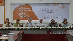 ‘সারা বছর খাটাখাটনি করলেও অভাব শেষ হয় না’